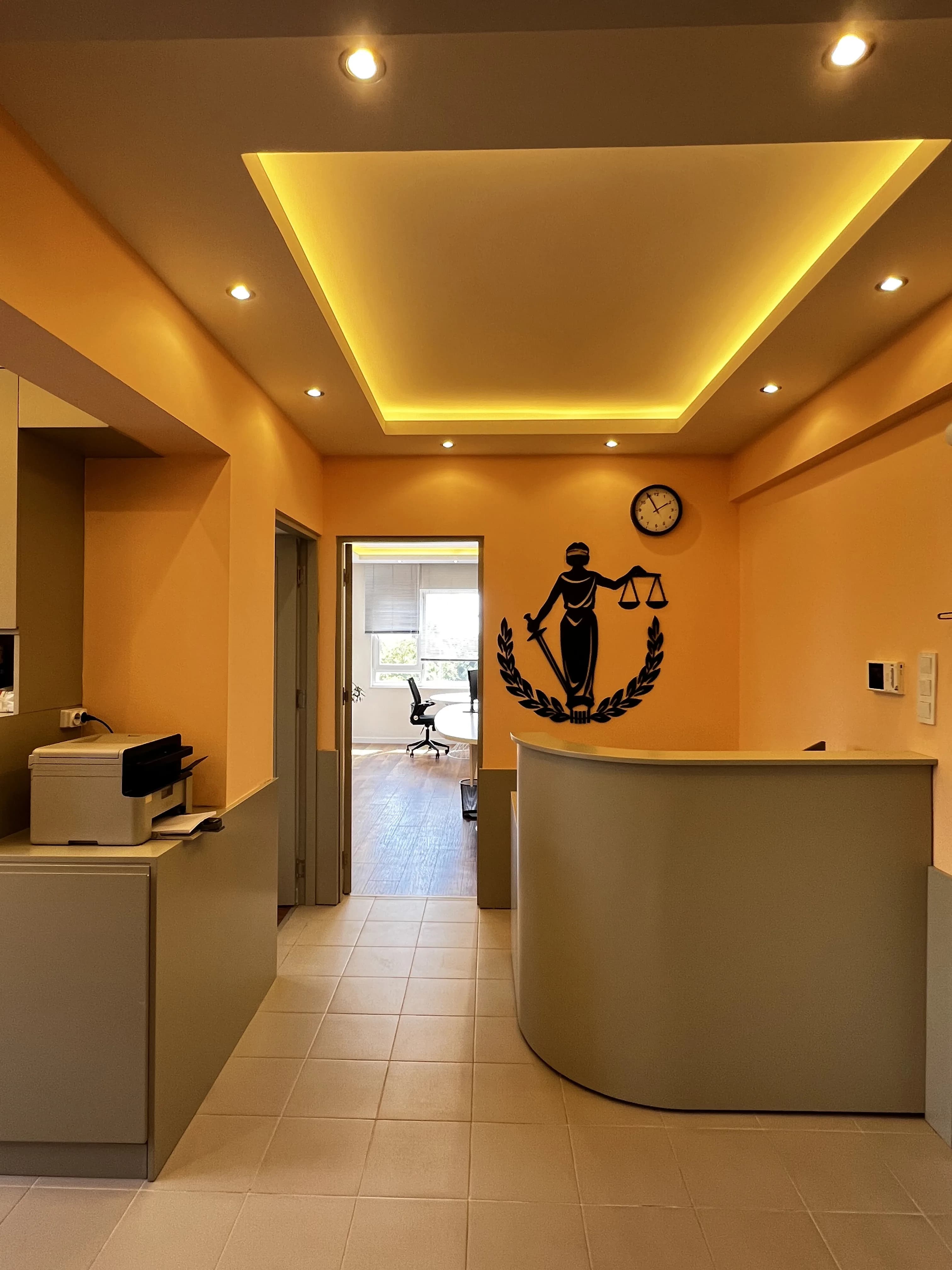 Mona Hukuk Ofisi Mobilyaları