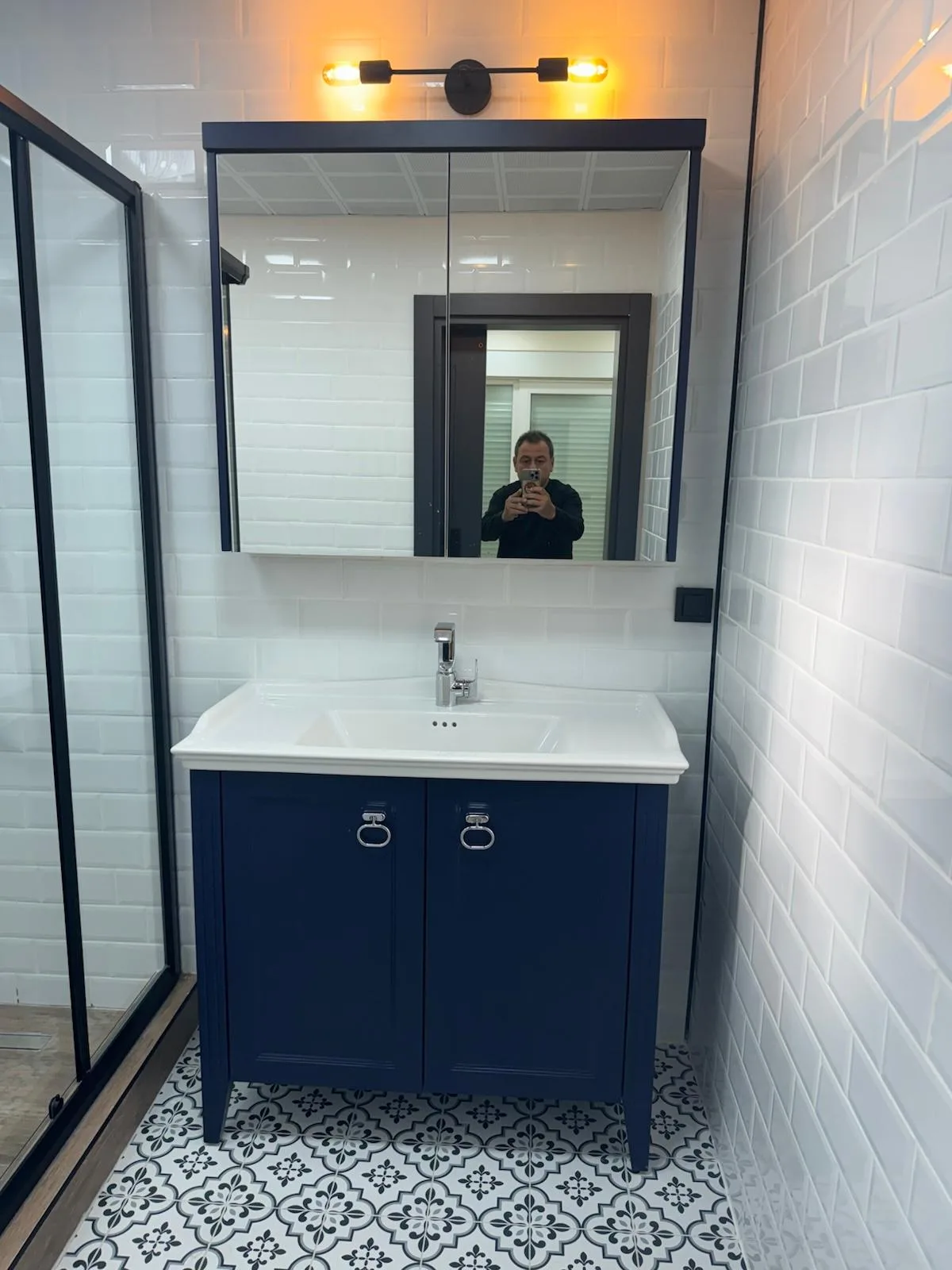 Banyo Dolapları Koleksiyonu - fotograf 1