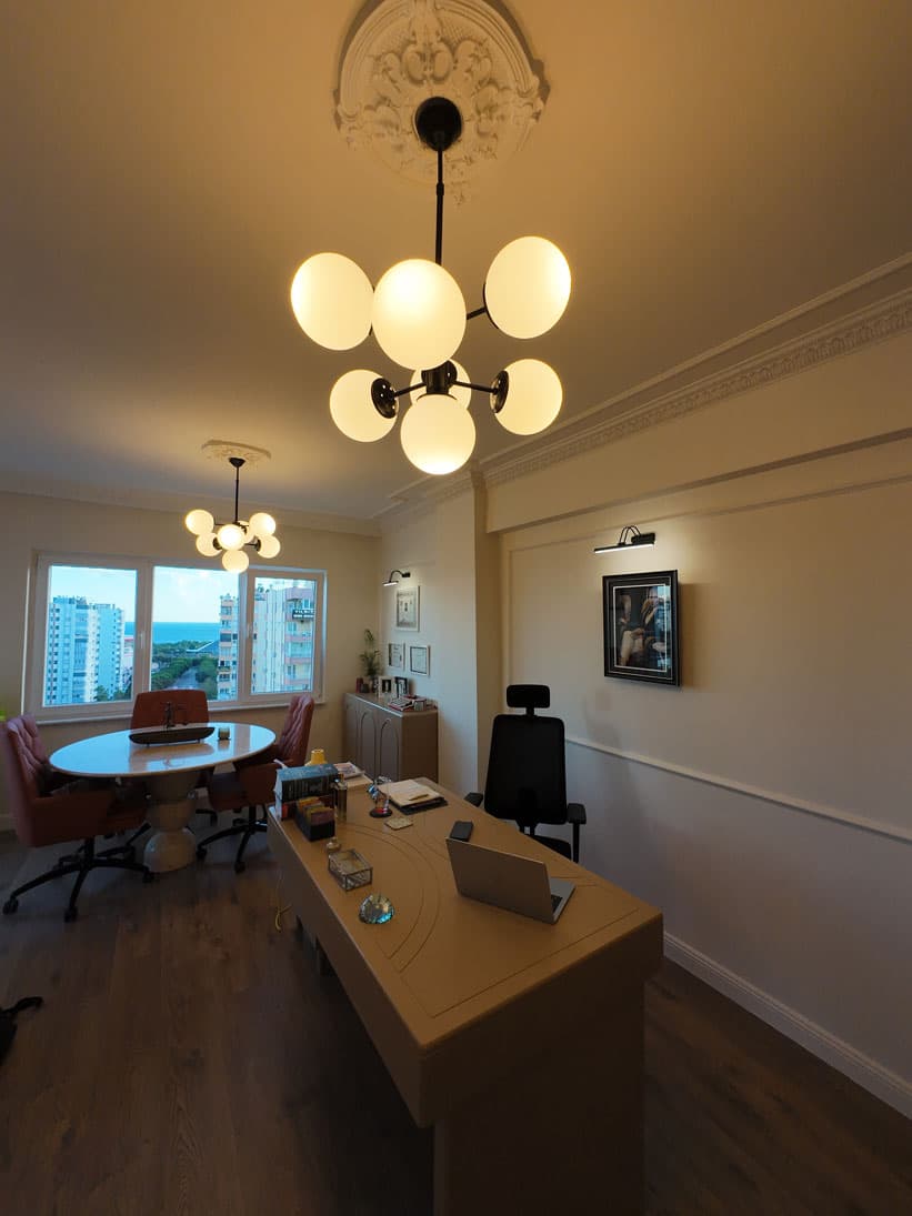 Resepsiyon ve Karşılama Bankoları